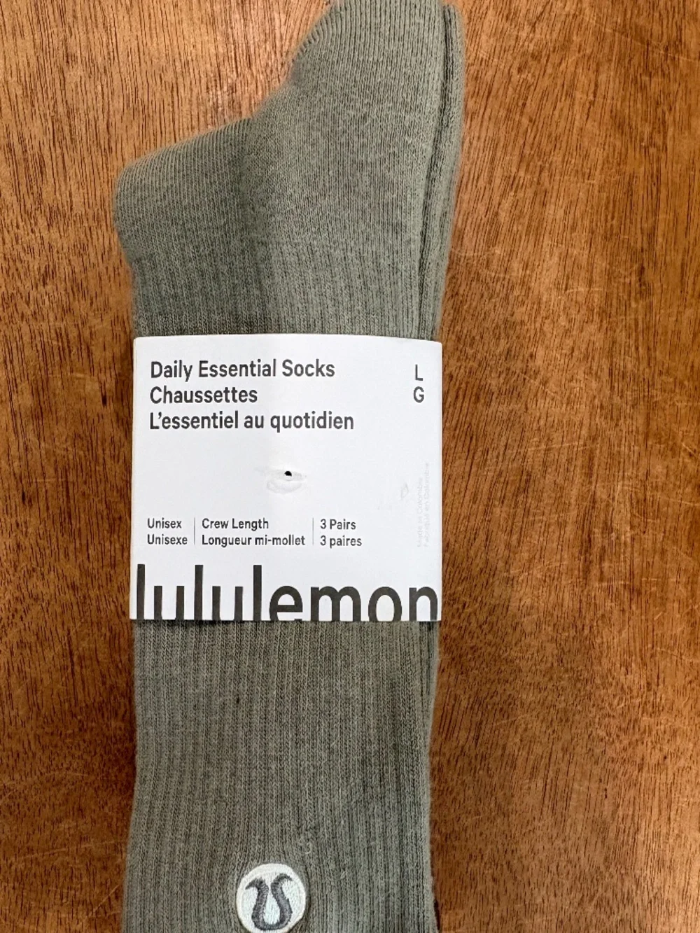 Lululemon daily essential crew length socks 3 pack